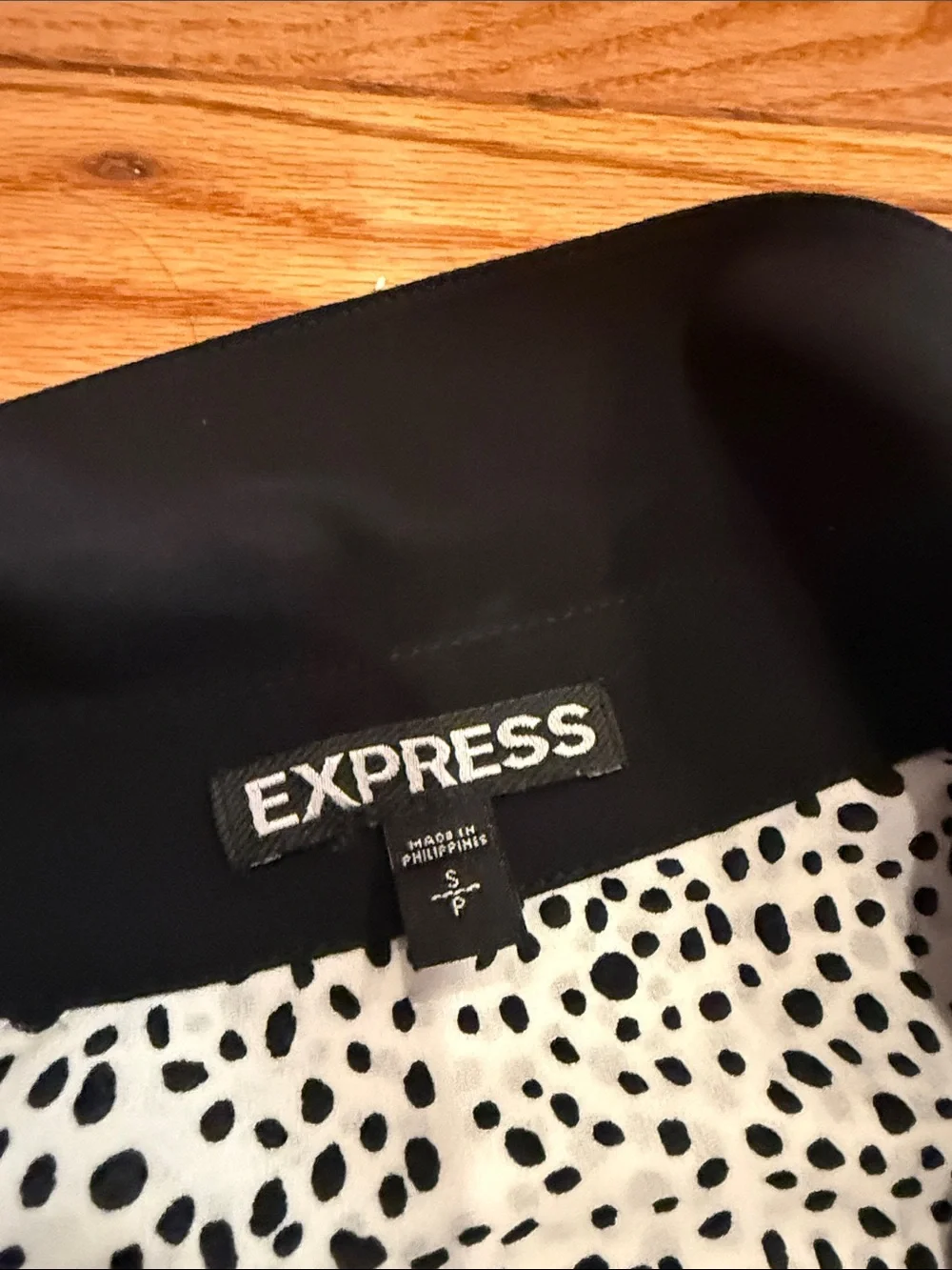 Express Black & White Dot Contrast-Trim Button Shirt
